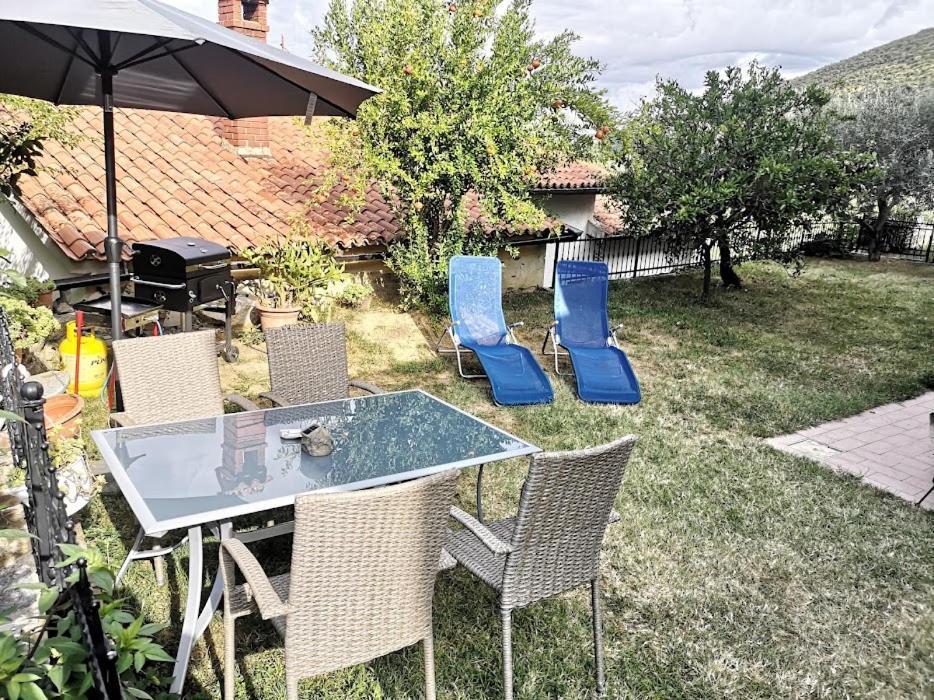 Appartma Katja Gabrovica pri Črnem Kalu Exterior foto